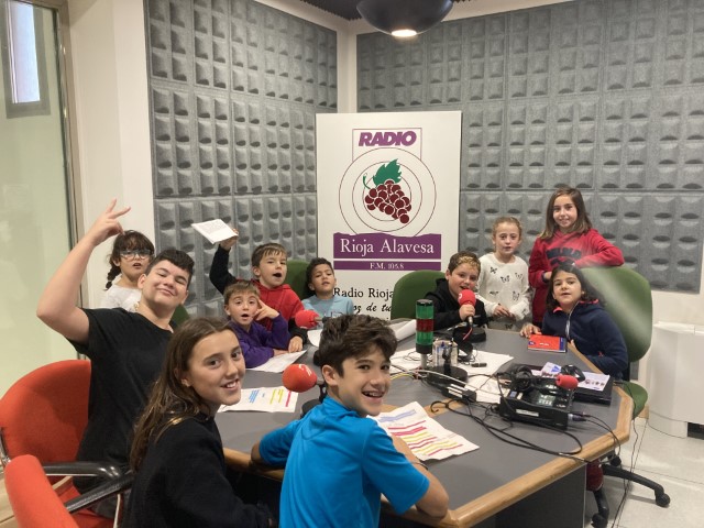 Victor_TapiaPequeño.jpg