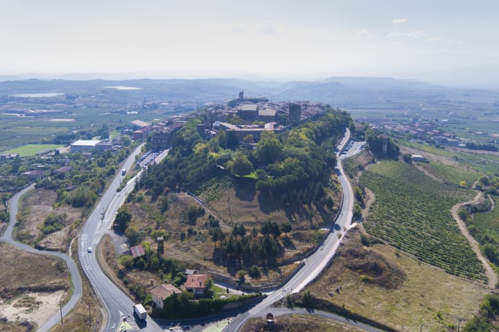laguardia-dji_0755-quintas_31138444306_o_Pequeño.jpg