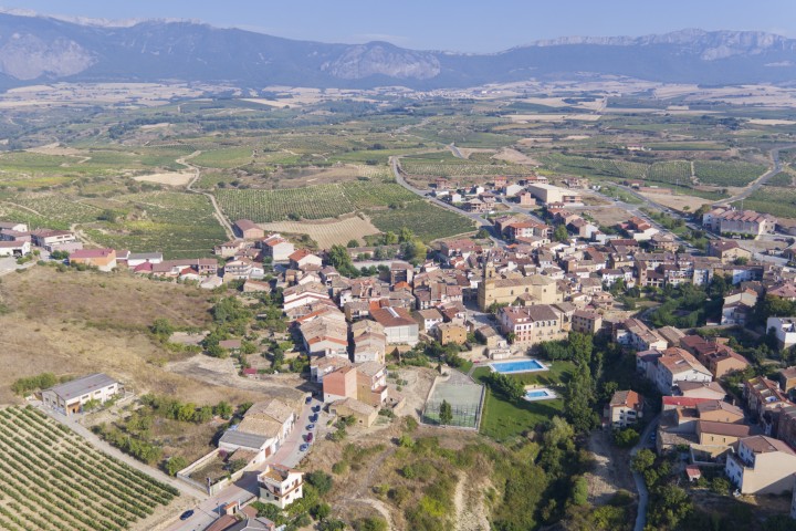lanciego-dji_0655-quintas_30353174864_o_Pequeño.jpg