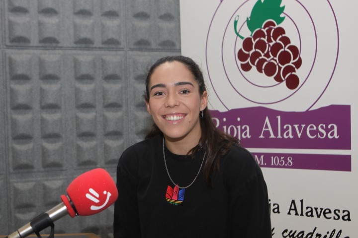 laura_jimenez_Pequeño.JPG